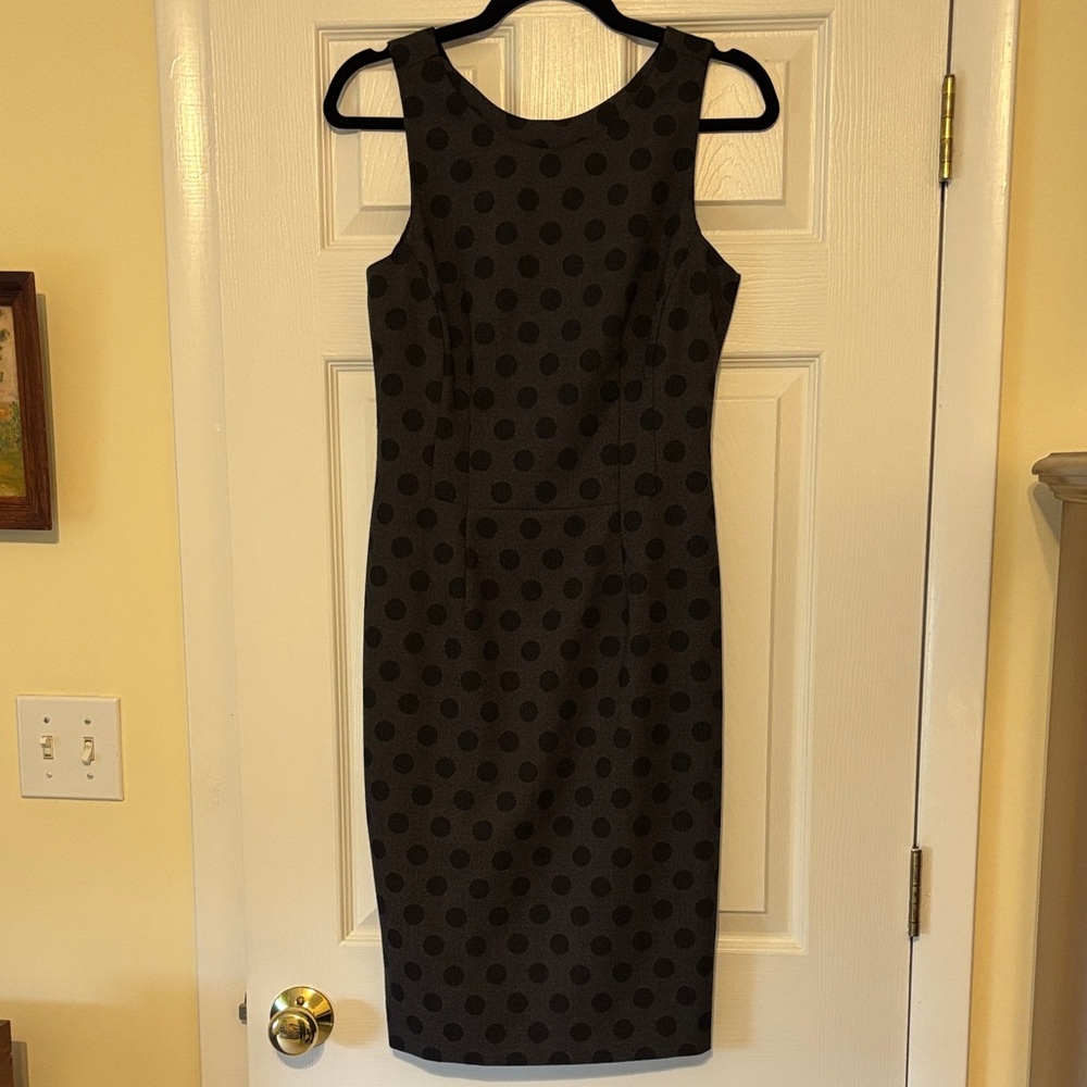 Sleeveless Black and Grey Polka Dot Sheath Dress